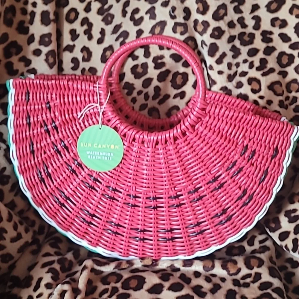 Watermelon Beach Tote 🍉 - Picture 2 of 5